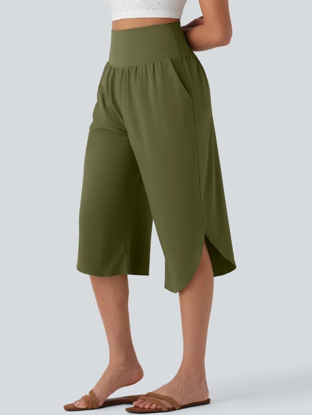Halara Breezeful High Waisted Tummy Control Quick Dry Capri Pants XL Sphagnum